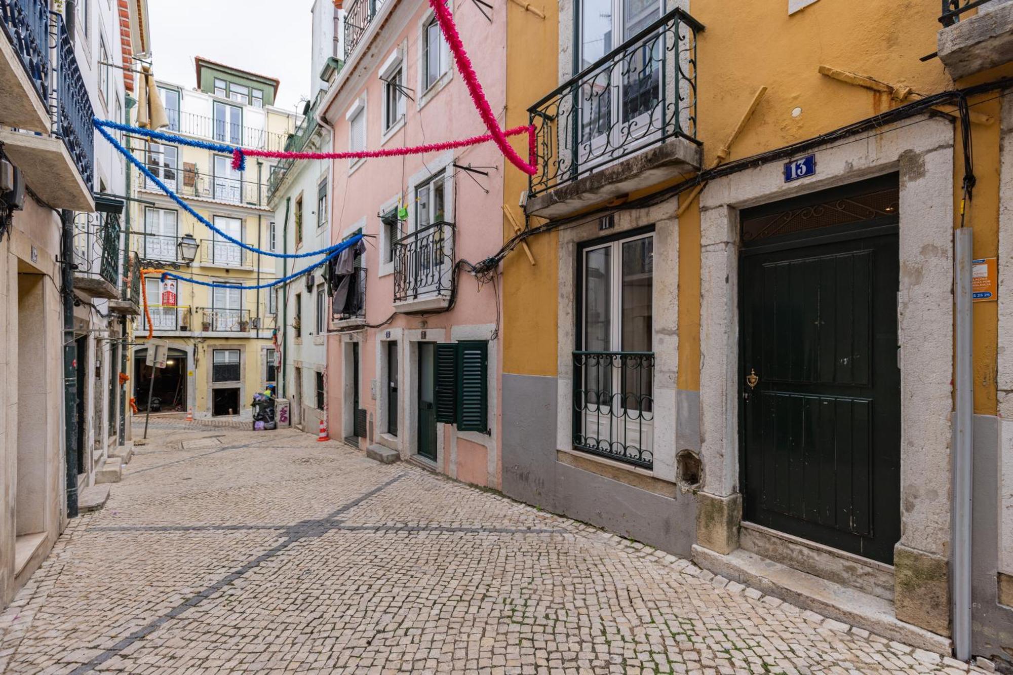 Madragoa Hideout Apartment Lisbon Exterior photo